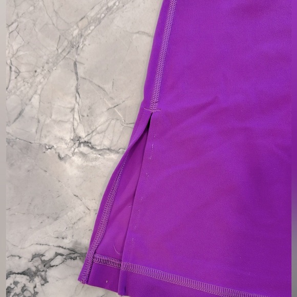 EUC Lululemon Groove high rise split hem leggings - NULU - size 2 - Picture 9 of 9